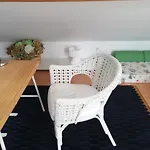 A Casa Da *